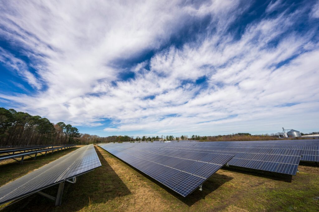 Simplifying Solar Projects with End-to-End EPC Solutions 1 pexels nc farm bureau mark 15751120
